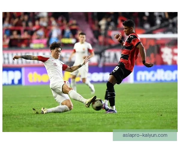 斯托克城中游目标保持稳定状态，球队在联赛中逐渐展现出竞争力增强的趋势。