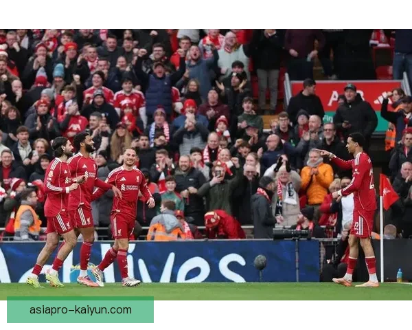 法比尼奥在利物浦状态回暖，近期表现稳健值得关注