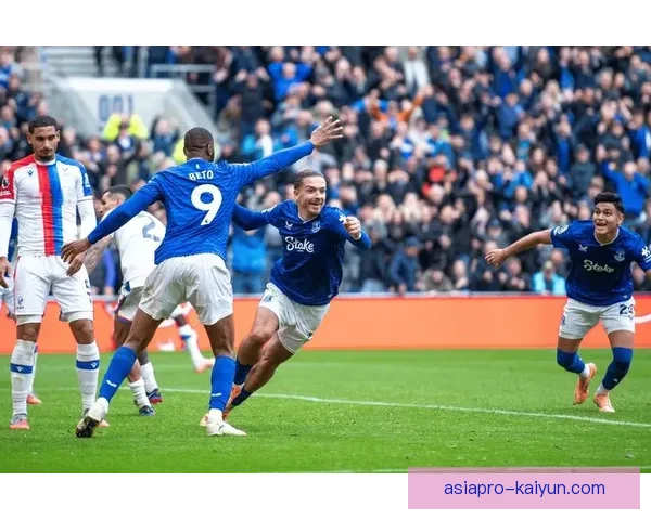 塔普索巴本赛季状态回暖，球队保持不败走势引人关注