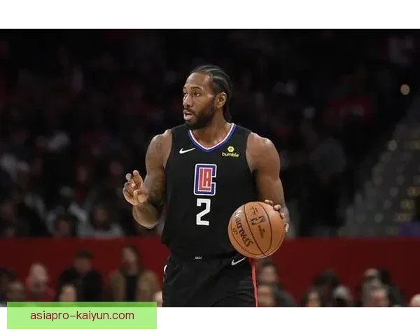 阿什利扬职业轨迹回顾：从英超巨星到国际舞台的精彩历程